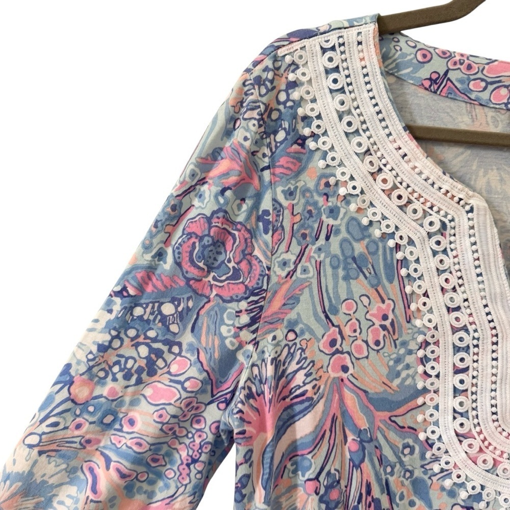 Talbots Lace Trim Tunic in "Flowing Floral" Pink Blue Size Large - Picture 4 of 9